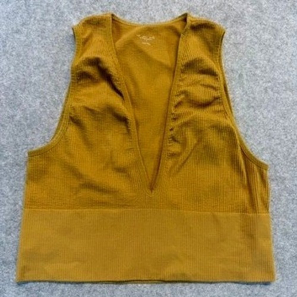 Out From Under Urban Outfitters Mustard Yellow Seamless V-Neck Cropโ Tank L/XL